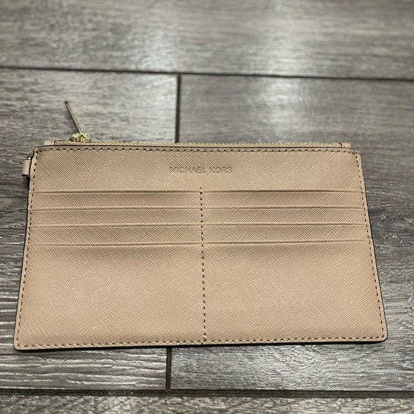 MICHAEL Michael Kors Handbags - Michael Kors Leather Credit Card Wristlet Tan